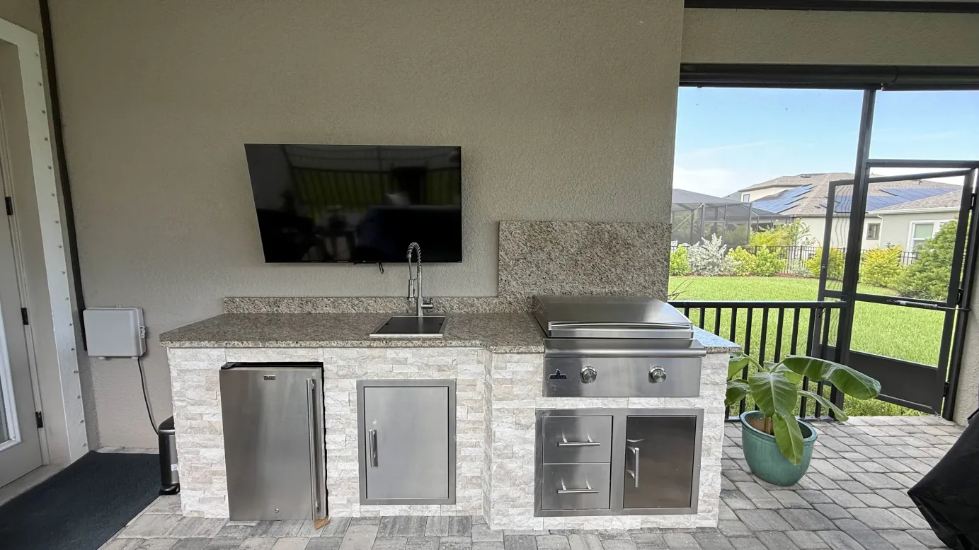 Outdoor kitchen project in Tampa, Florida by Oasis Outdoor Living