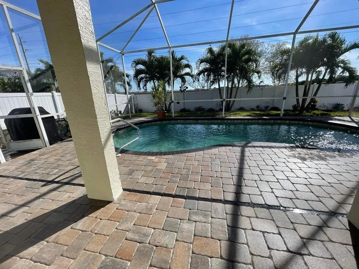 Cabana and pergola structure by Oasis Outdoor Living, project photo 11