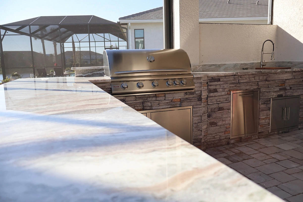Built-in outdoor grill by Oasis Outdoor Living, project photo 11