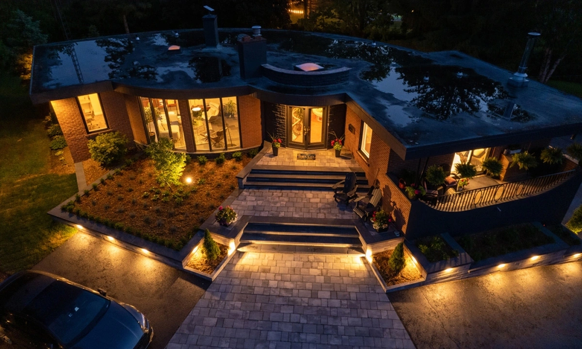 Outdoor lighting and sound installation by Oasis Outdoor Living, project photo 2