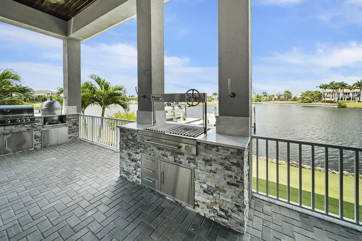 Custom outdoor kitchen build by Oasis Outdoor Living, project photo 2