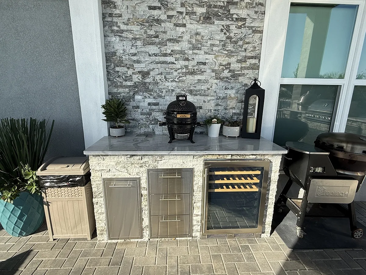 Outdoor refrigeration unit by Oasis Outdoor Living, project photo 7