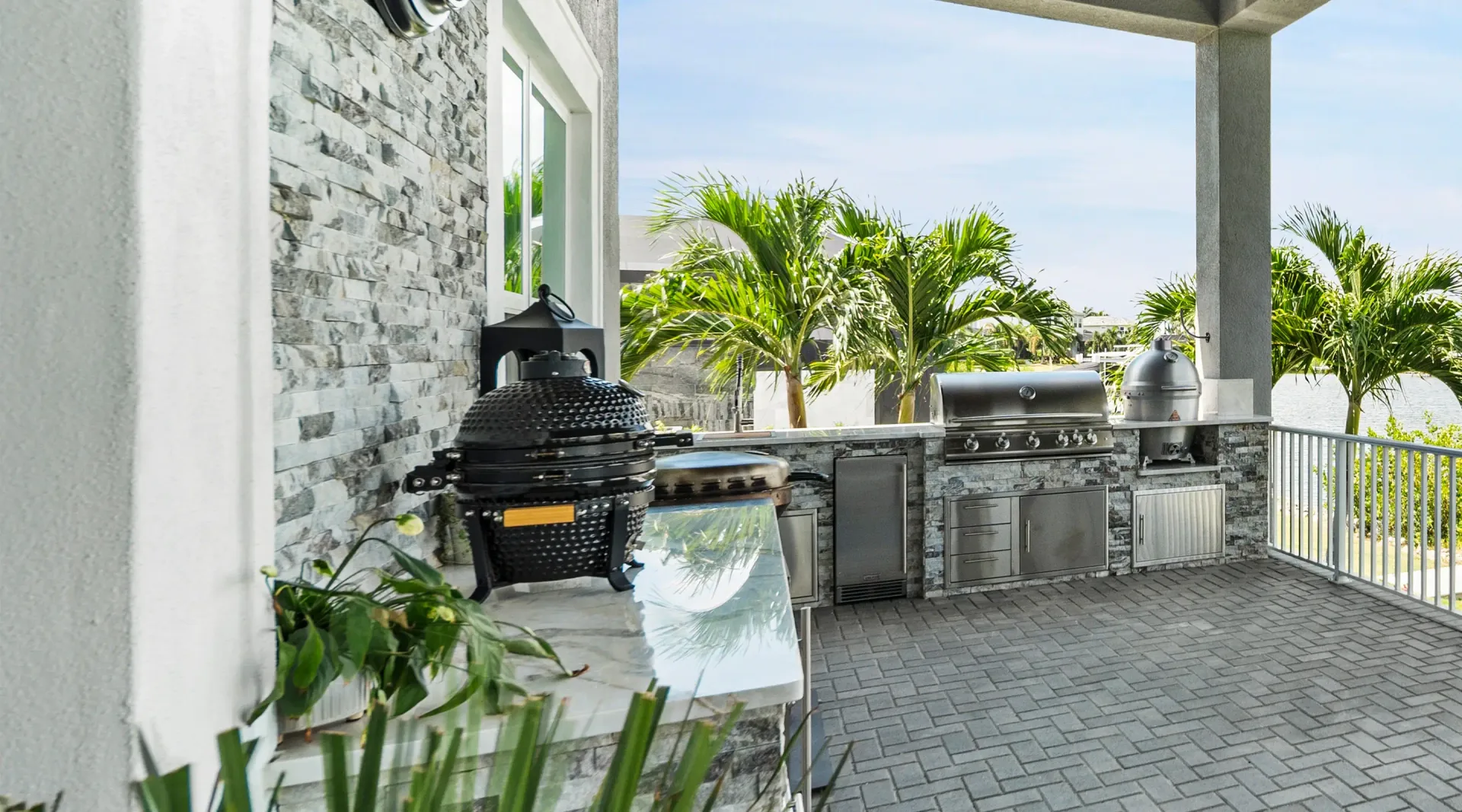 Signature outdoor kitchen island by Oasis Outdoor Living