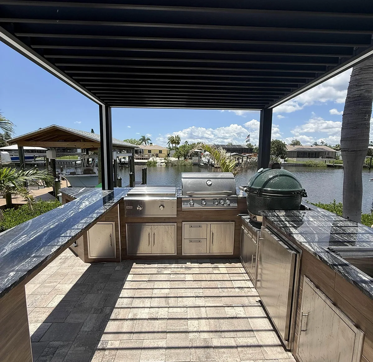 Stone and paver work by Oasis Outdoor Living, project photo 10