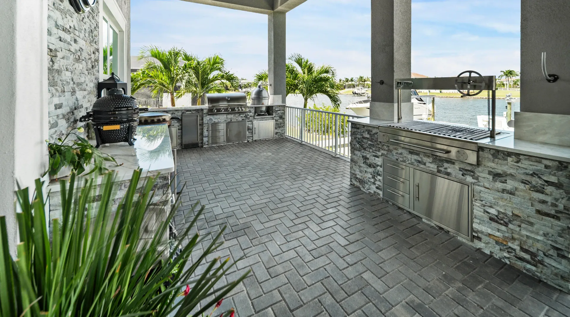 Stone and paver work by Oasis Outdoor Living, project photo 4